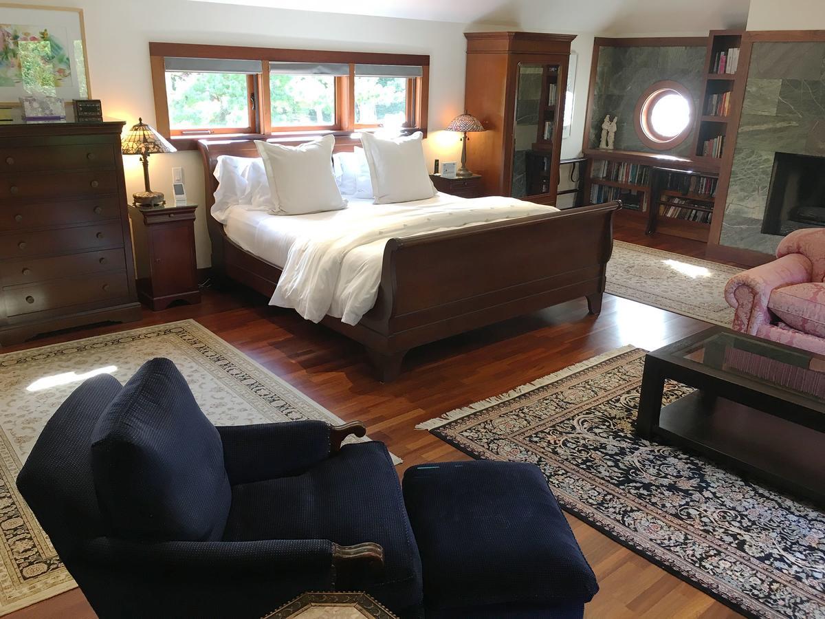 East Hampton Art House Bed And Breakfast Zewnętrze zdjęcie